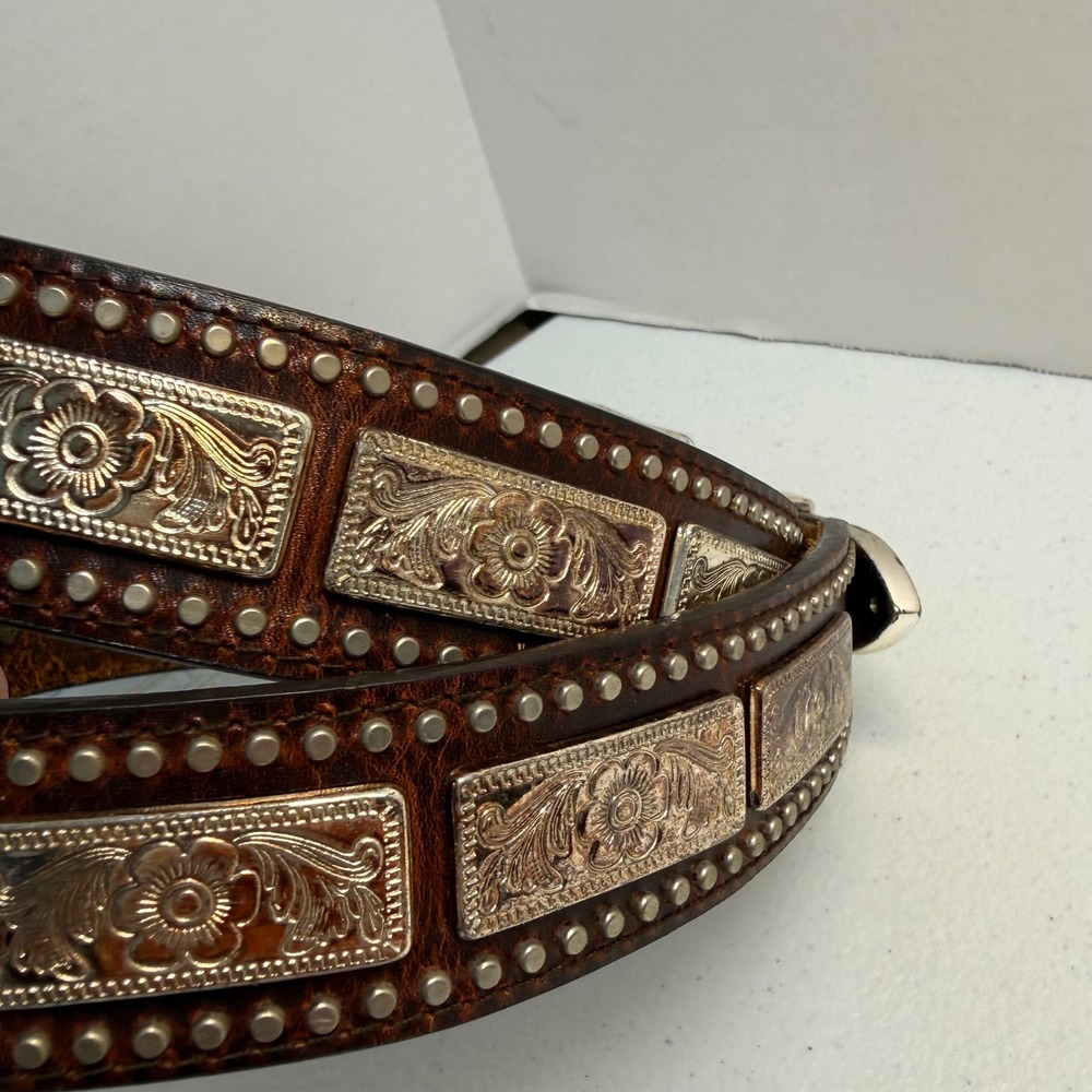 Nocona Belt Co Silver Overlay Conches Floral Embossed Metal Rawhide Belt 42 - Picture 10 of 16